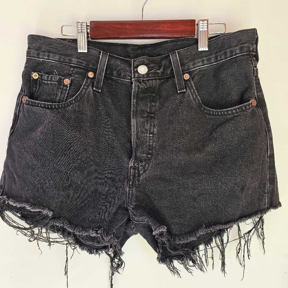 Levi's 501 Black Shorts